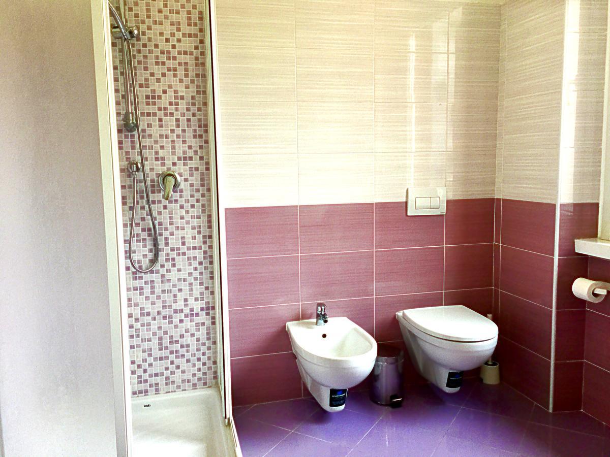 Rho Gloria 2 Hotel ภายนอก รูปภาพ